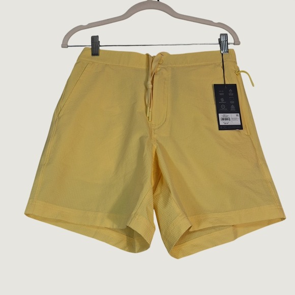 VRST Other - VRST Resort Short Mens S Yellow Seersucker 6 Inch Inseam Relaxed Fit NWT